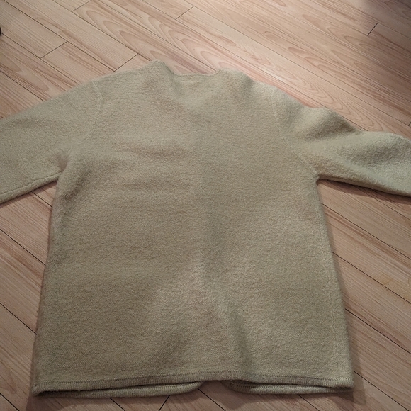 Conviction Sport Wool Sweater - Picture 3 of 8